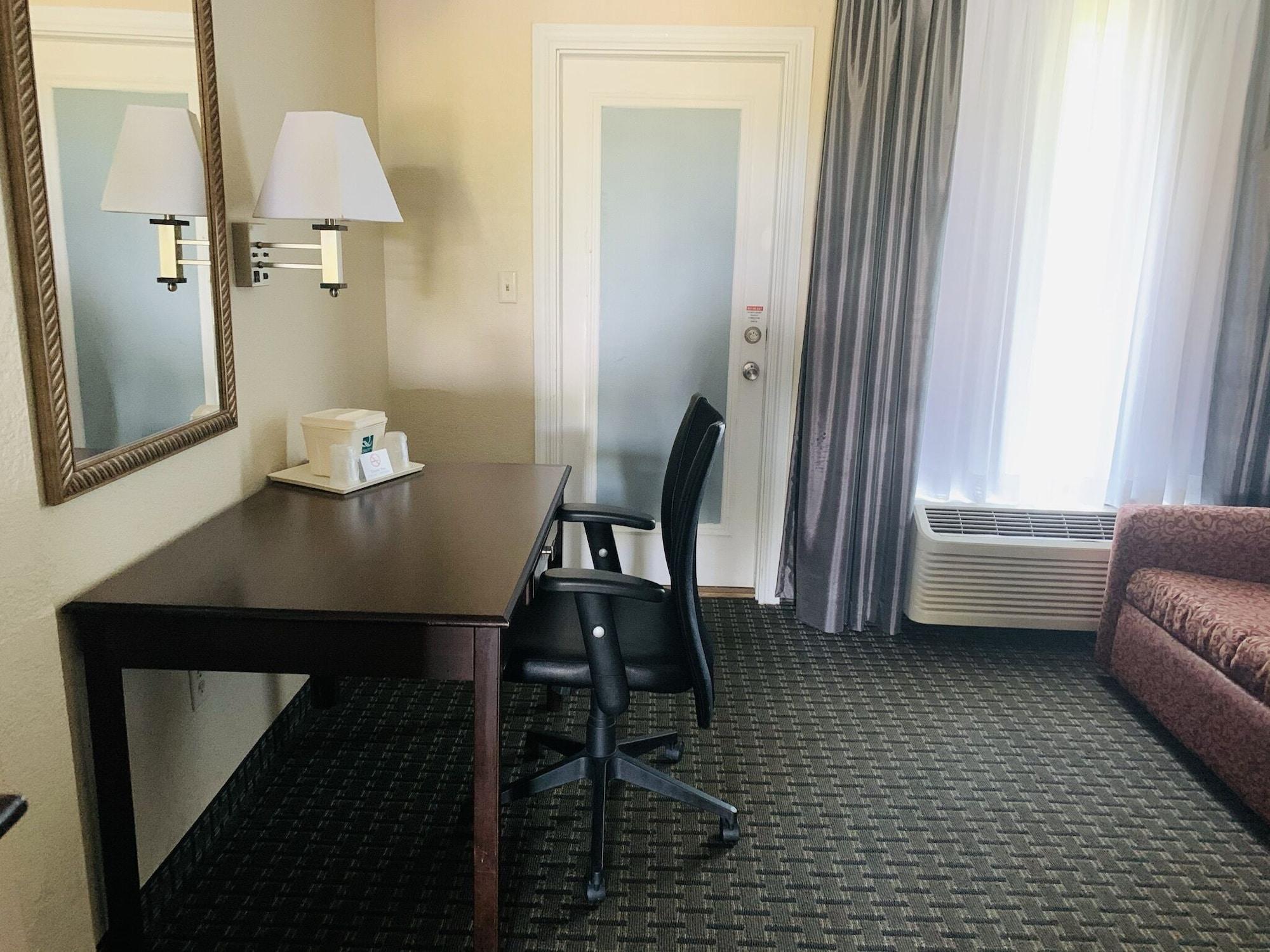 Quality Inn & Suites Miramar Beach Εξωτερικό φωτογραφία