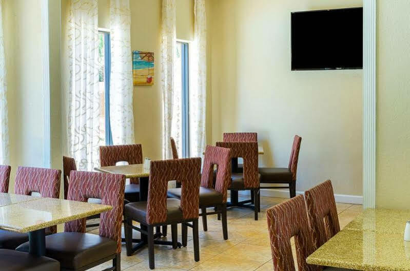 Quality Inn & Suites Miramar Beach Εξωτερικό φωτογραφία